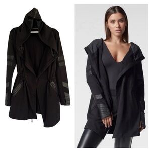 Blanc Noir Maitri Traveler Active Jacket Size Small